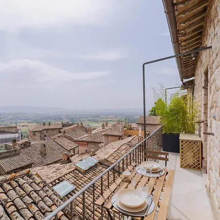 Casa Eleonora, Balcone Con Vista E Colazione 阿西西
