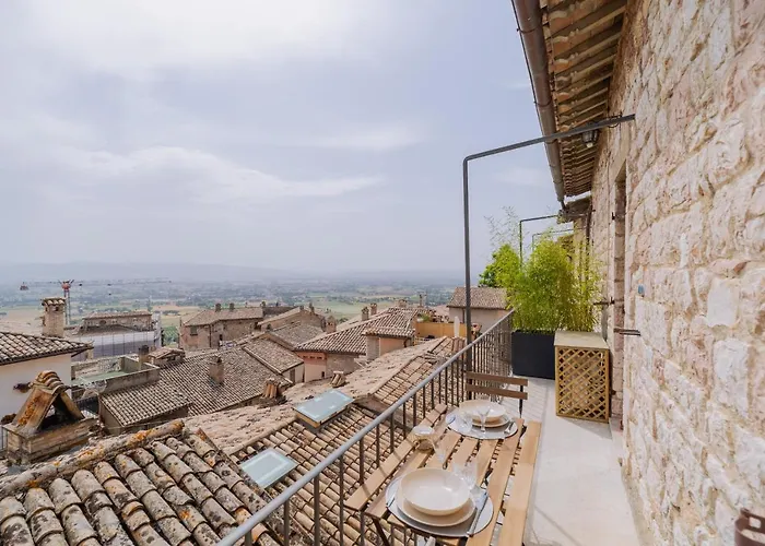 Casa Eleonora, Balcone Con Vista E Colazione Ασίζη
